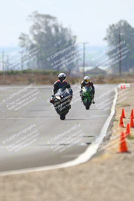 media/Sep-20-2025-TrackDaz (Sat) [[27f0cde673]]/B Group/220pm (Turn 9)/